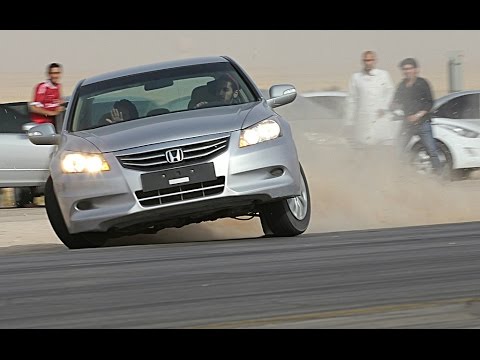 CRAZY SAUDI DRIFTING ON HIGHWAY | 240km/h 150mph