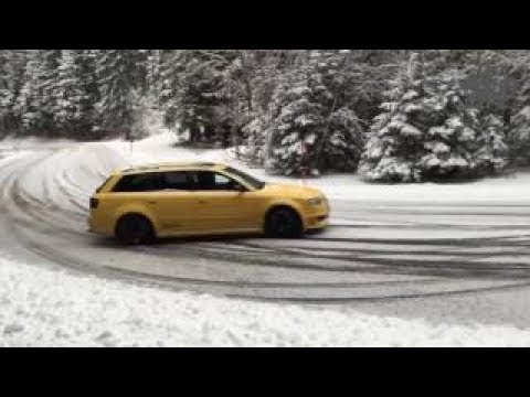 PEOPLE ARE AWESOME (INSANE DRIFTING)